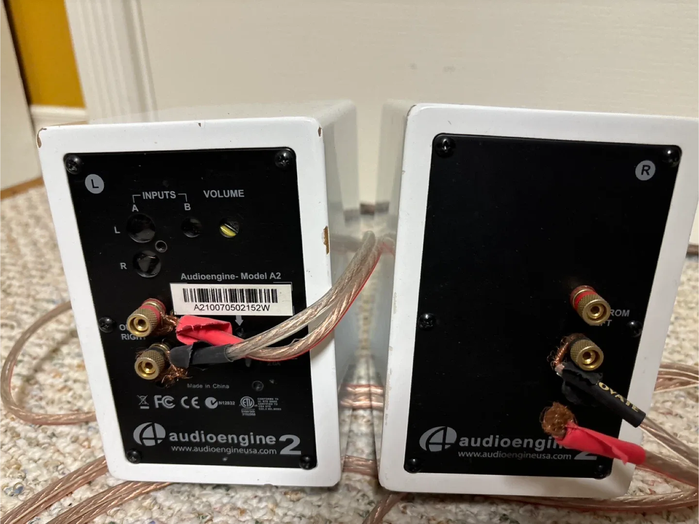 Audioengine A2 Speakers - White image indicator(2)