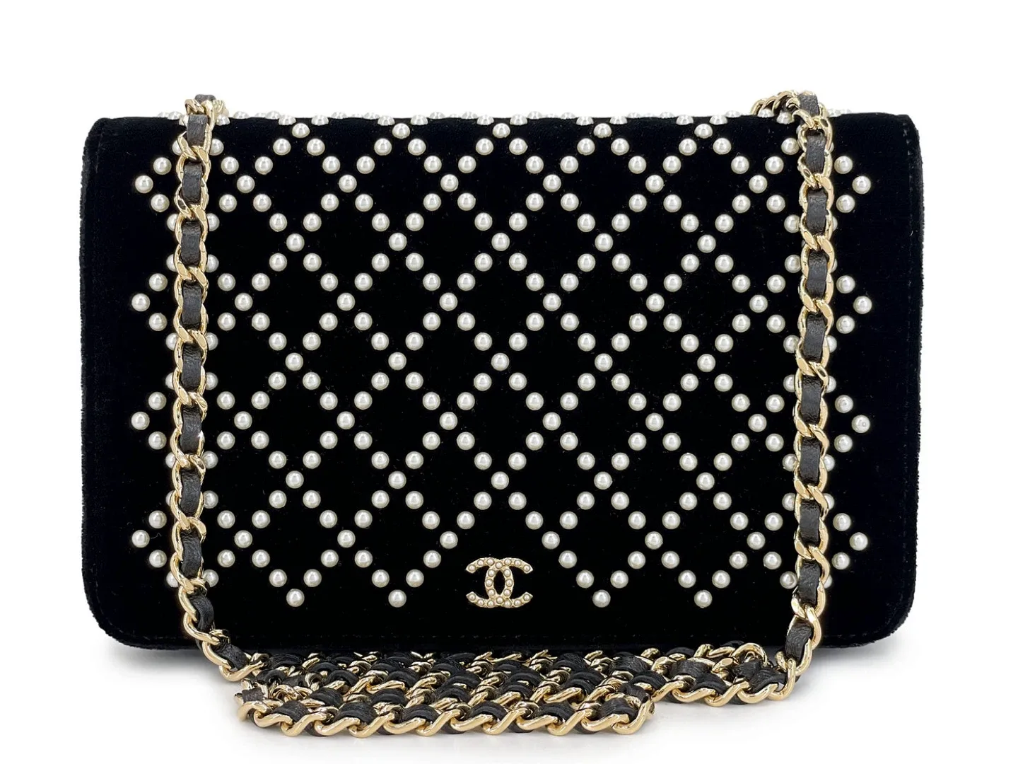 Chanel Velvet Pearl Embellished Wallet on Chain