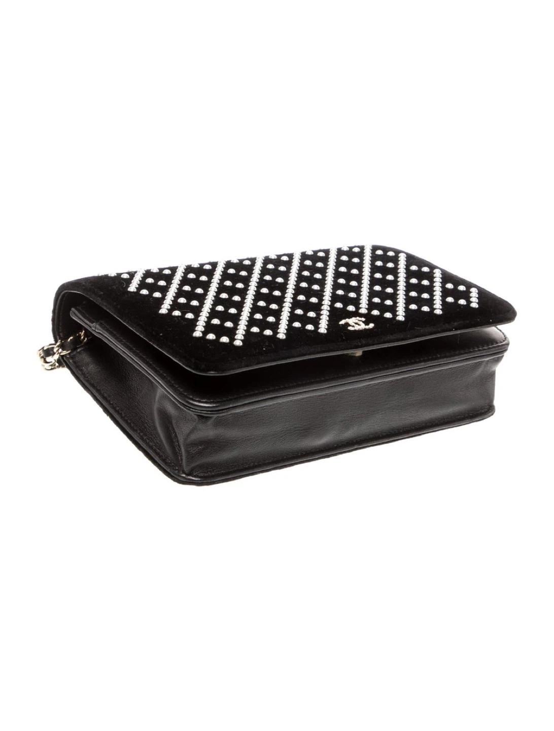 Chanel Velvet Pearl Embellished Wallet on Chain - photo 3