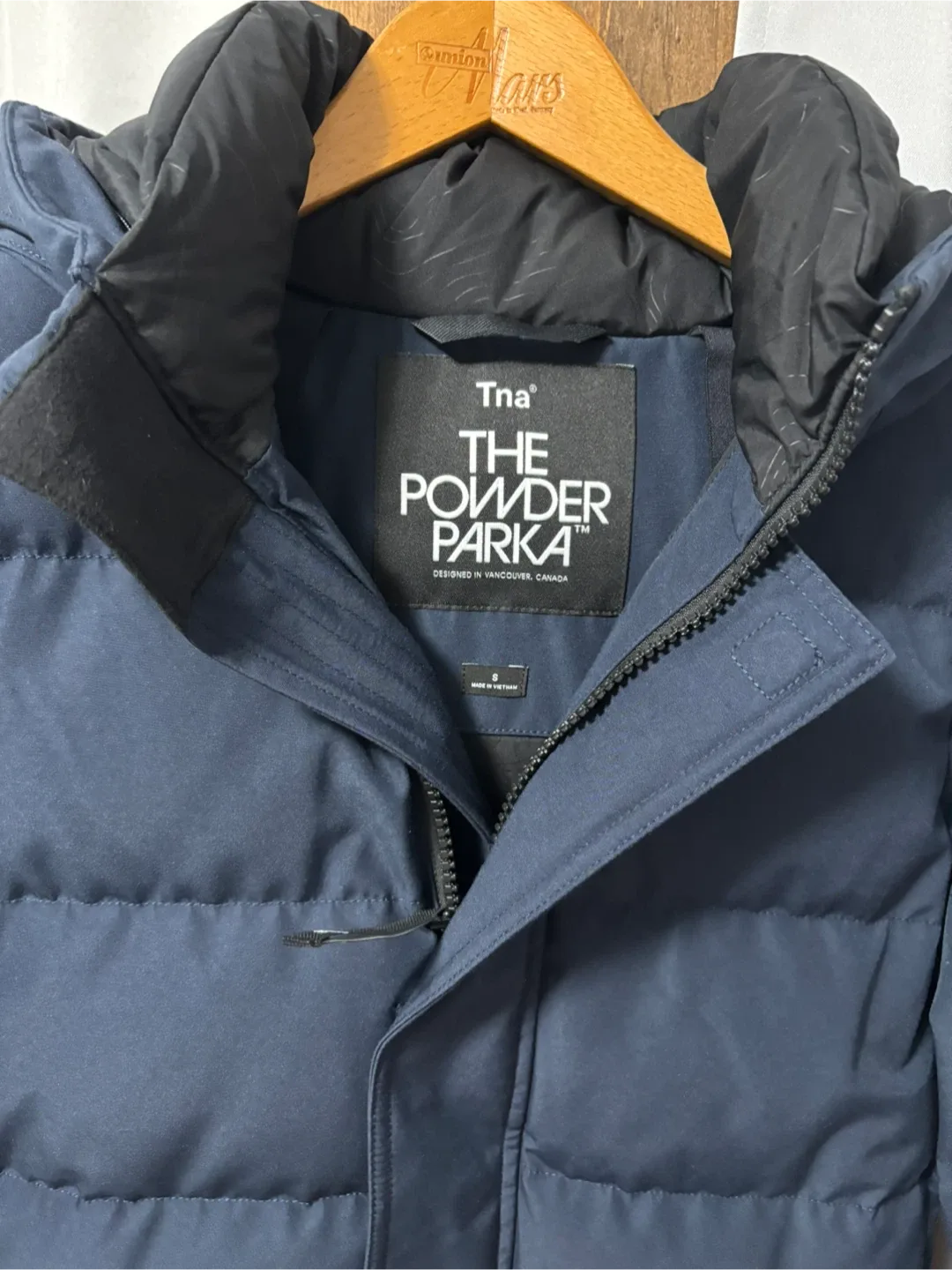 TNA The Powder Parka in Navy image indicator(3)