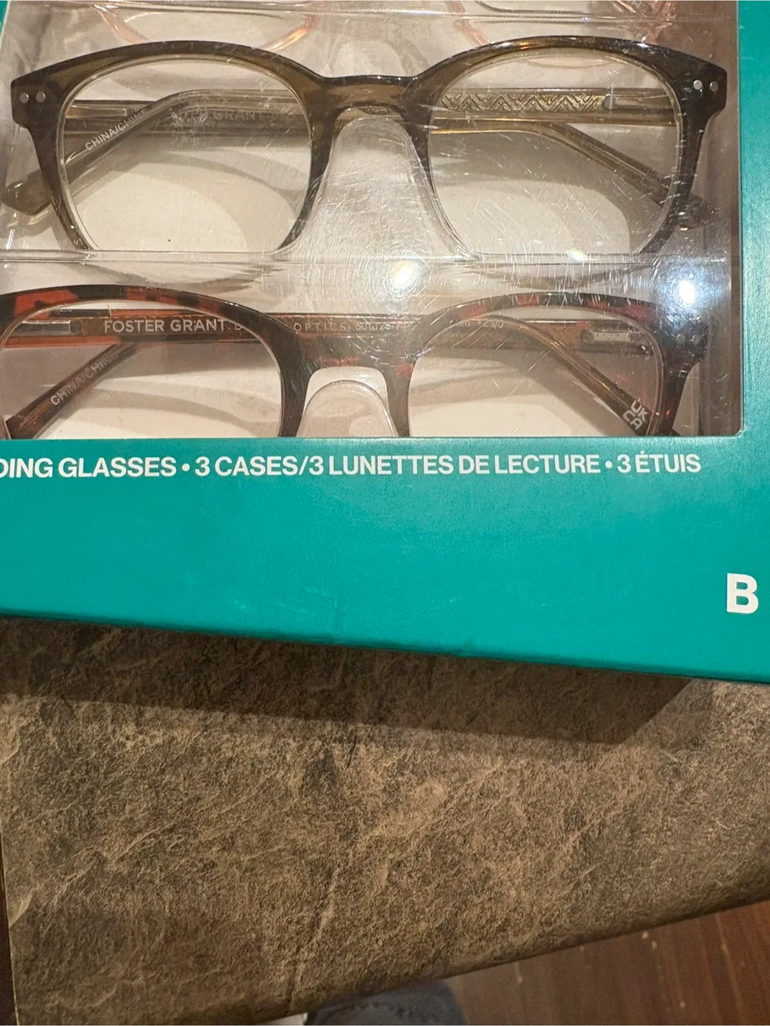 Foster Grant Reading Glasses - 3 Pairs image indicator(2)