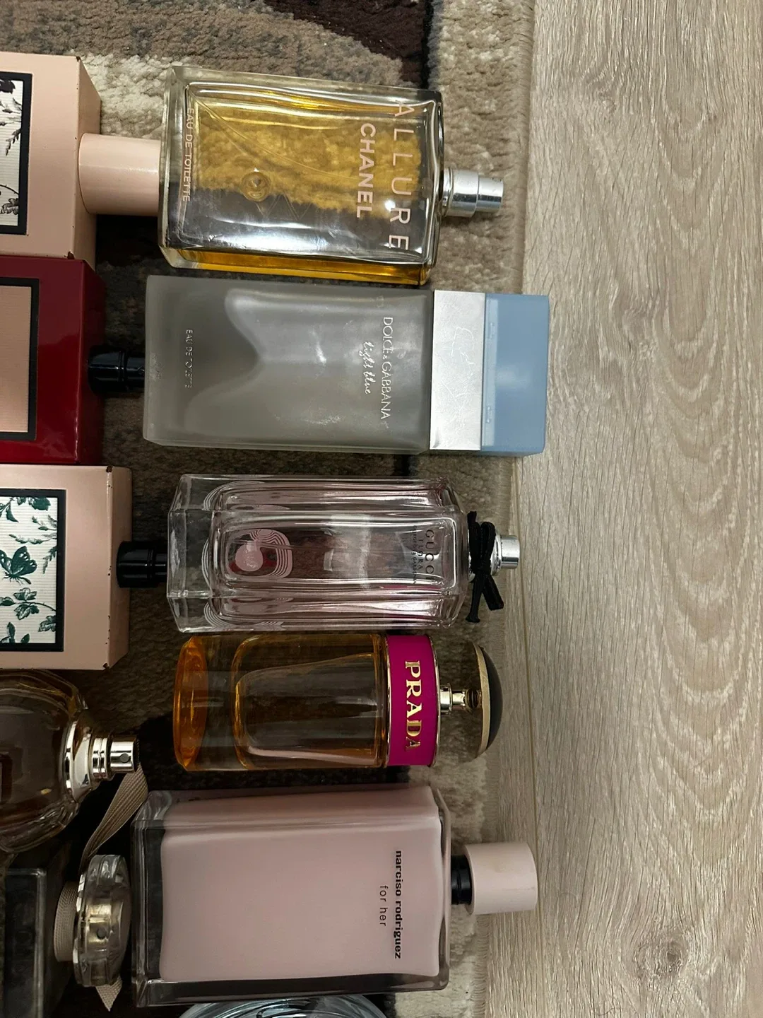 Mixed Perfume Lot: Chanel, Gucci, Givenchy & More! image indicator(2)