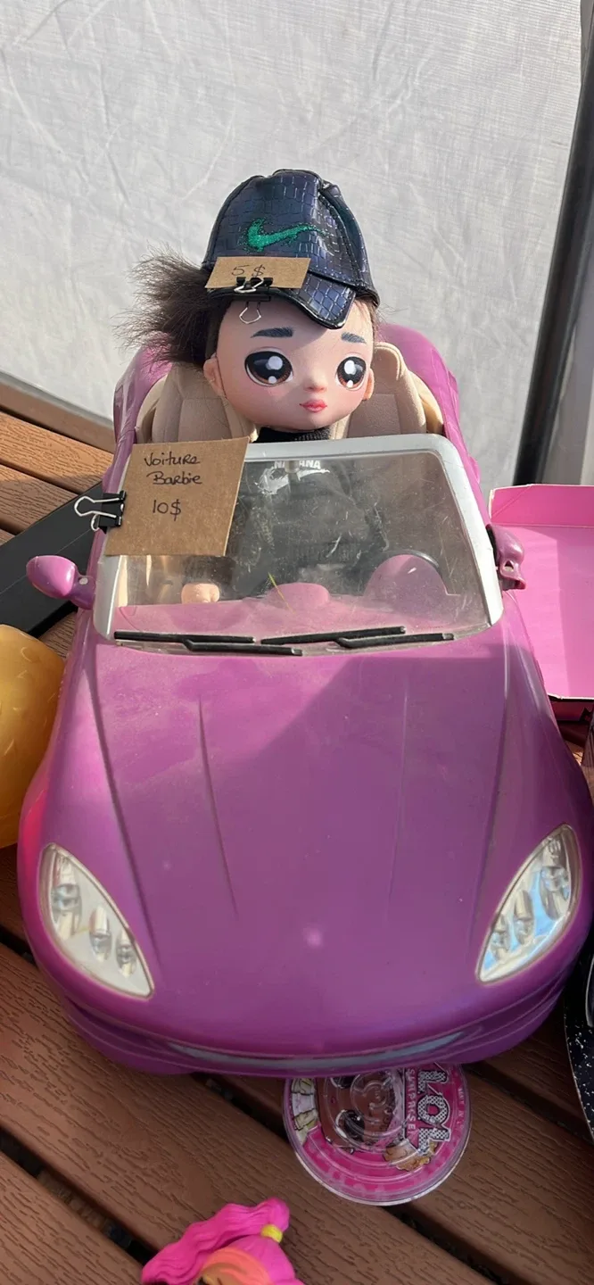 Voiture Barbie rose