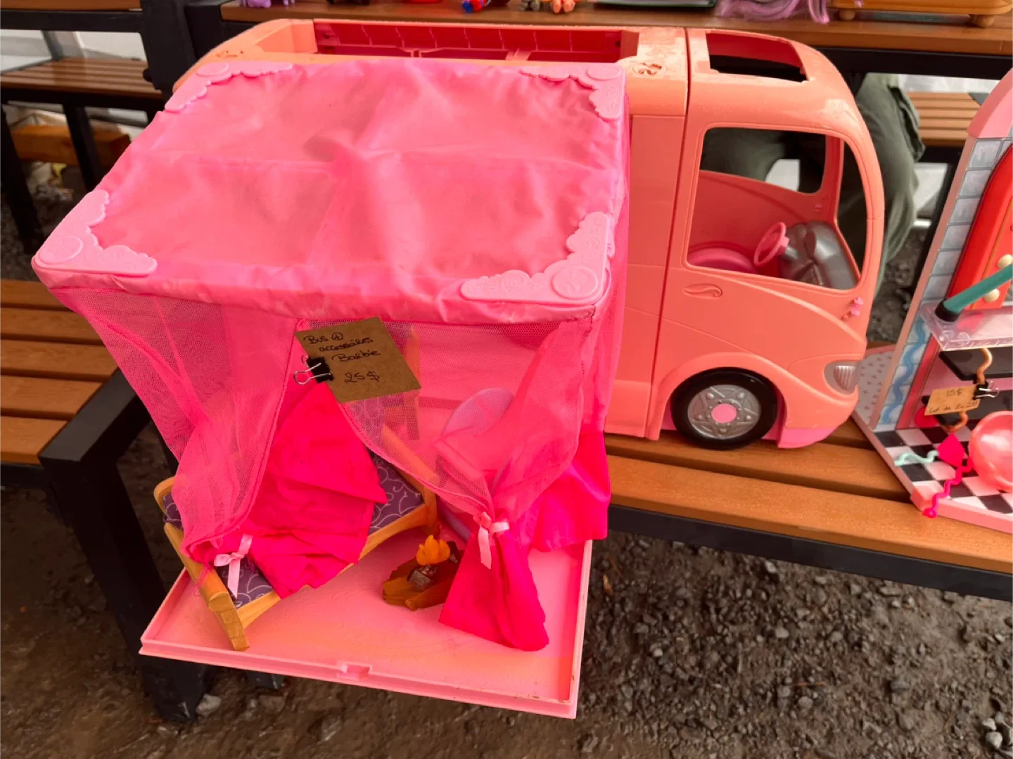 VR camping Barbie