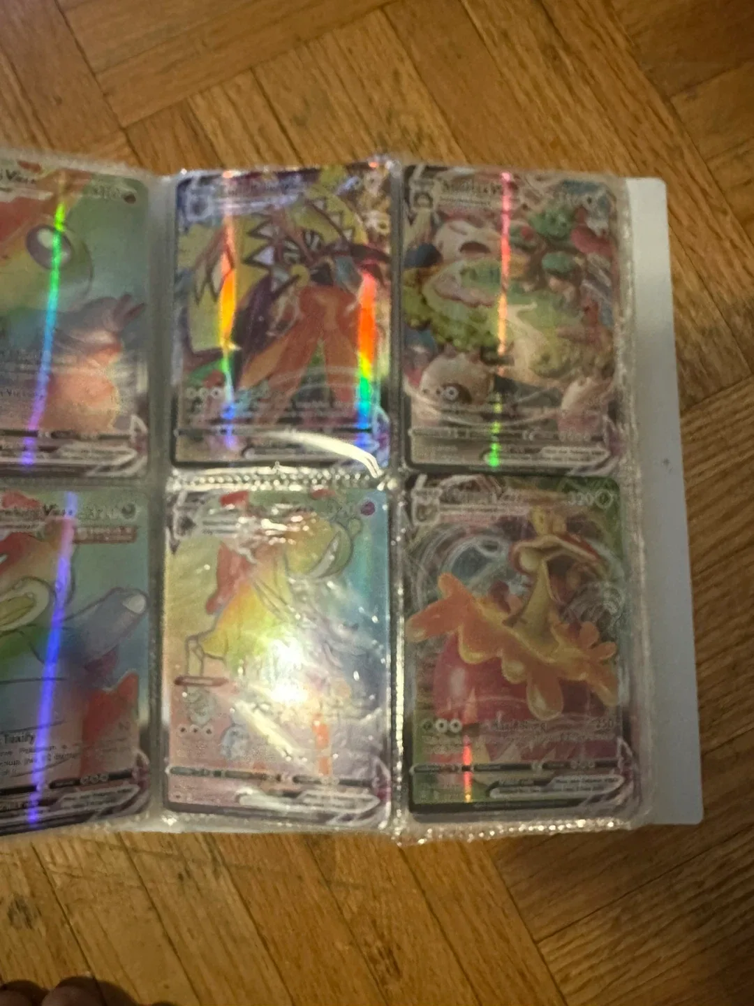 Pokemon Cards Lot - Assorted Collection image indicator(5)