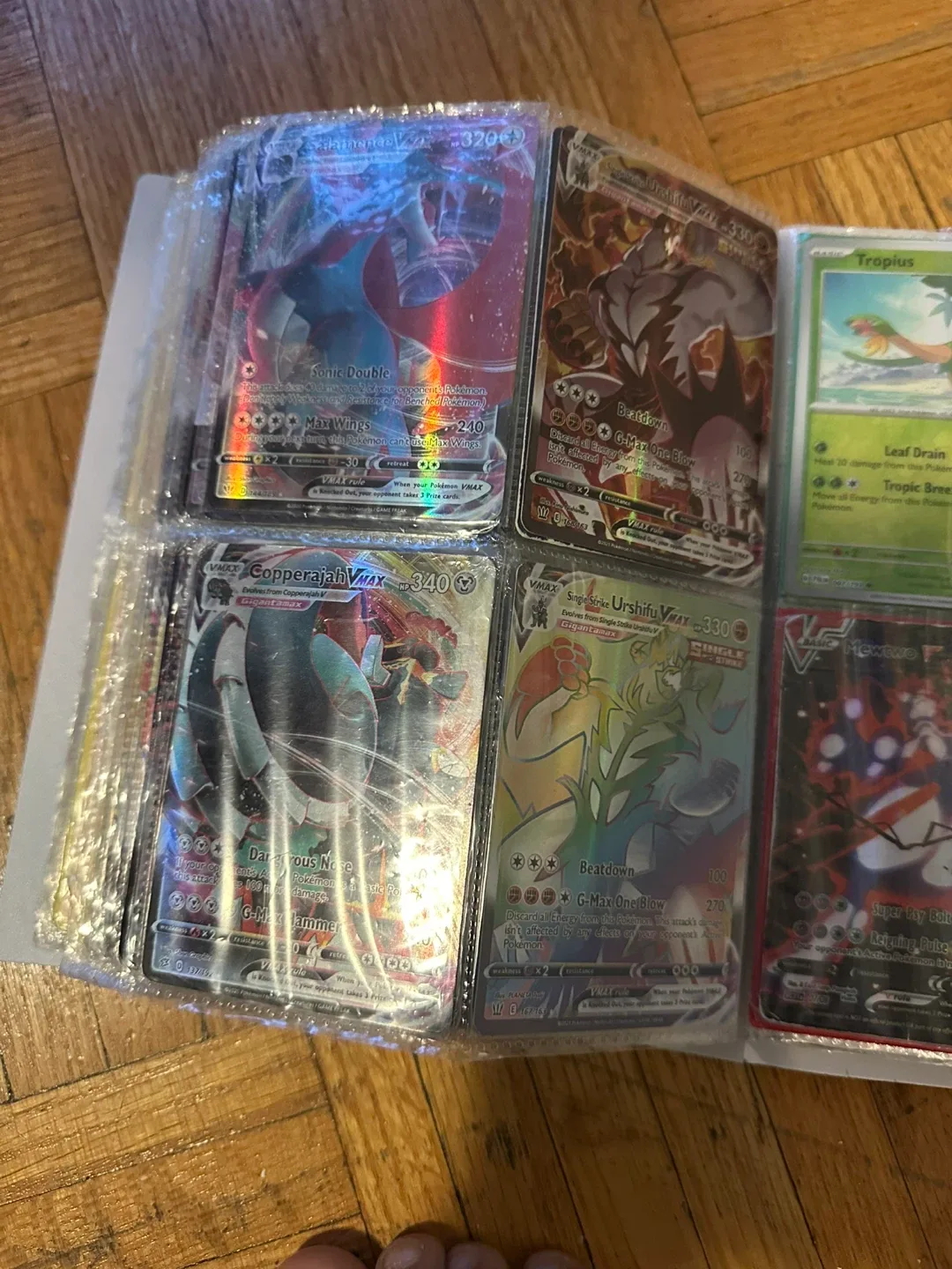 Pokemon Cards Lot - Assorted Collection image indicator(10)