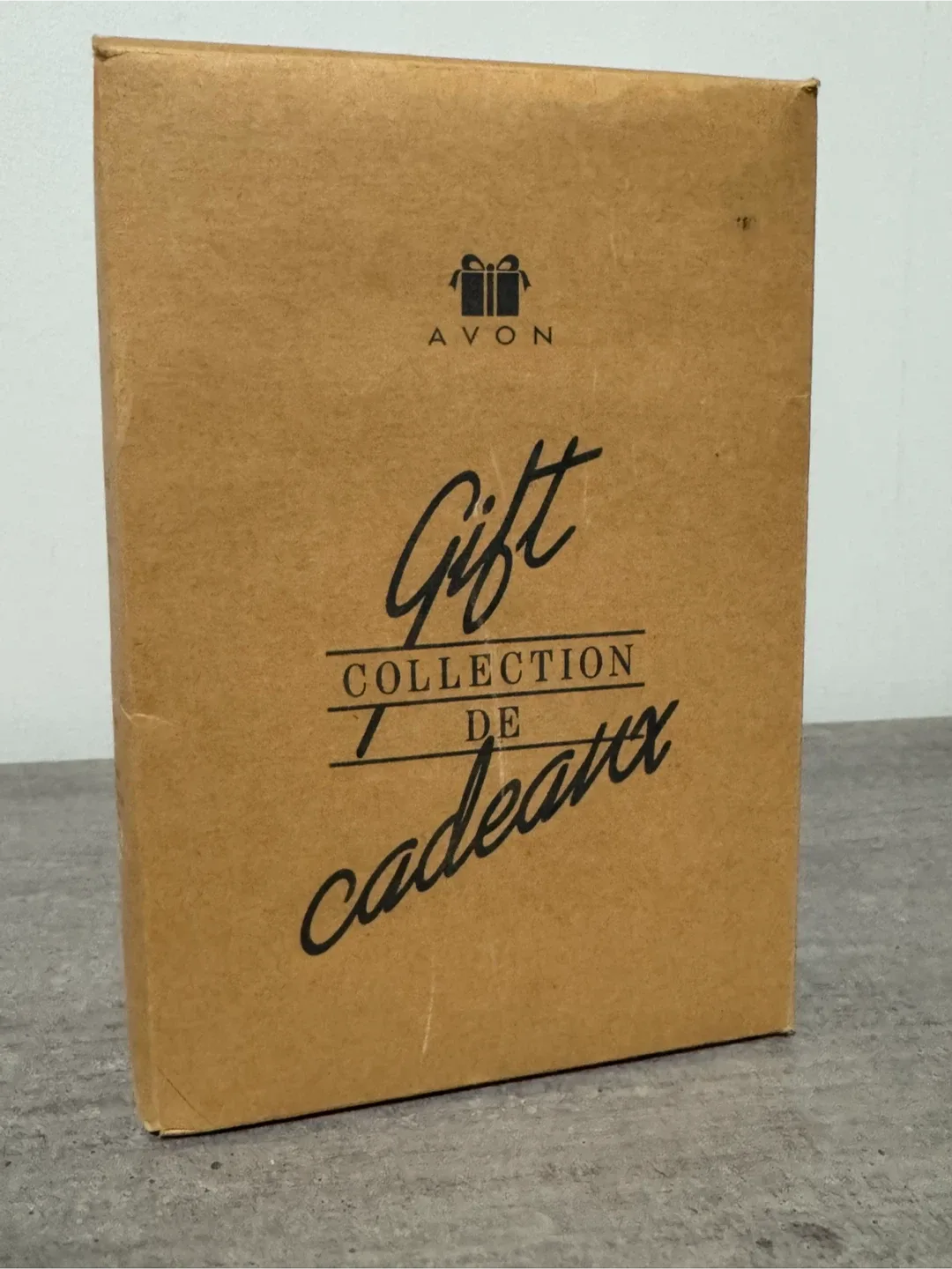 Avon Snowman Tealight Candle Holder image indicator(3)