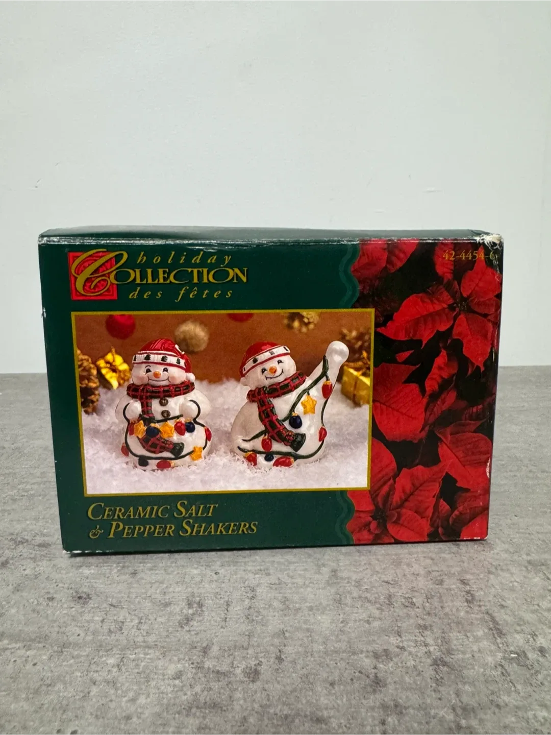 Holiday Collection Ceramic Salt & Pepper Shakers - New