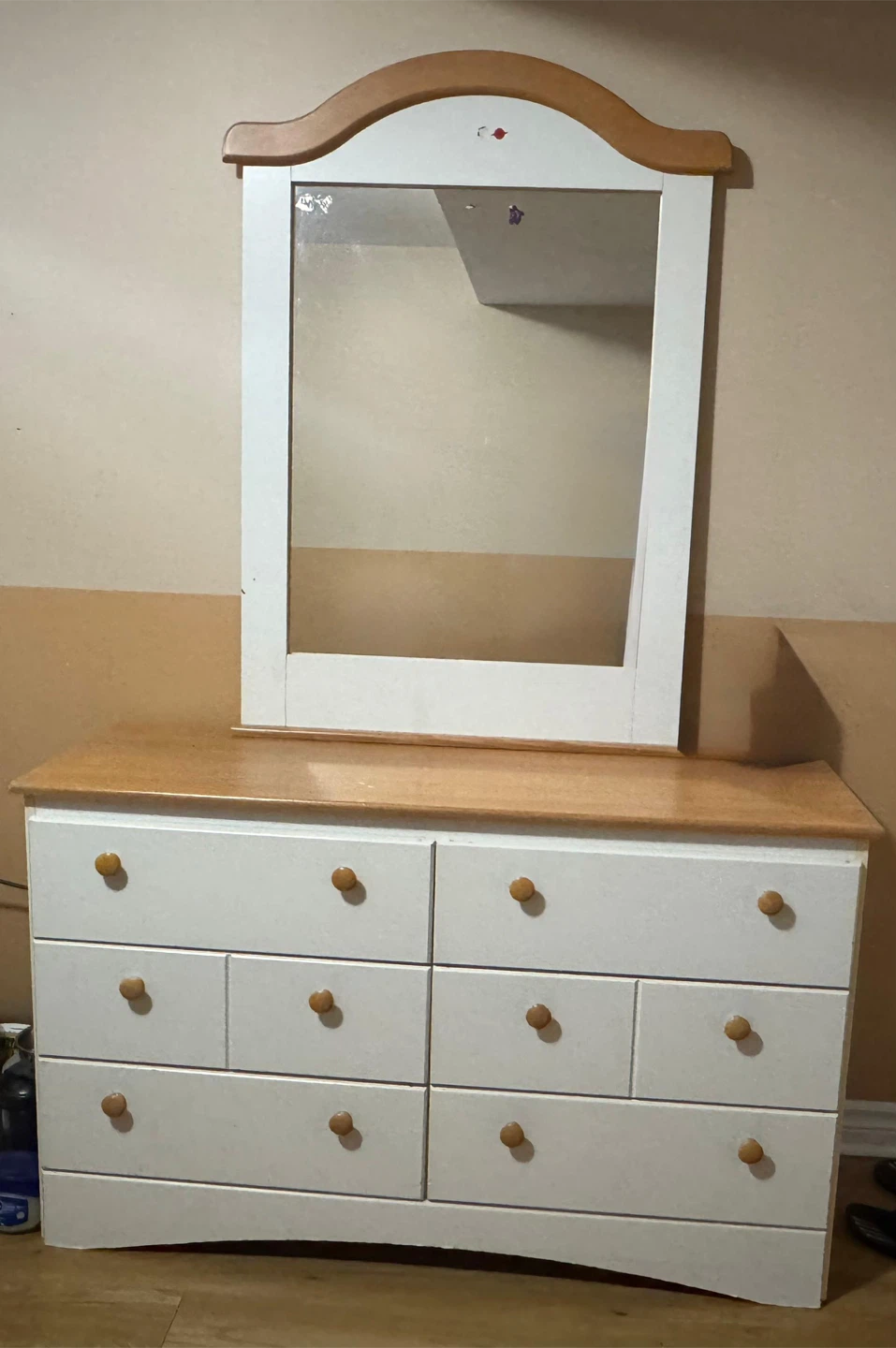 Dressing Table With Large Mirror – Great Condition - photo 2