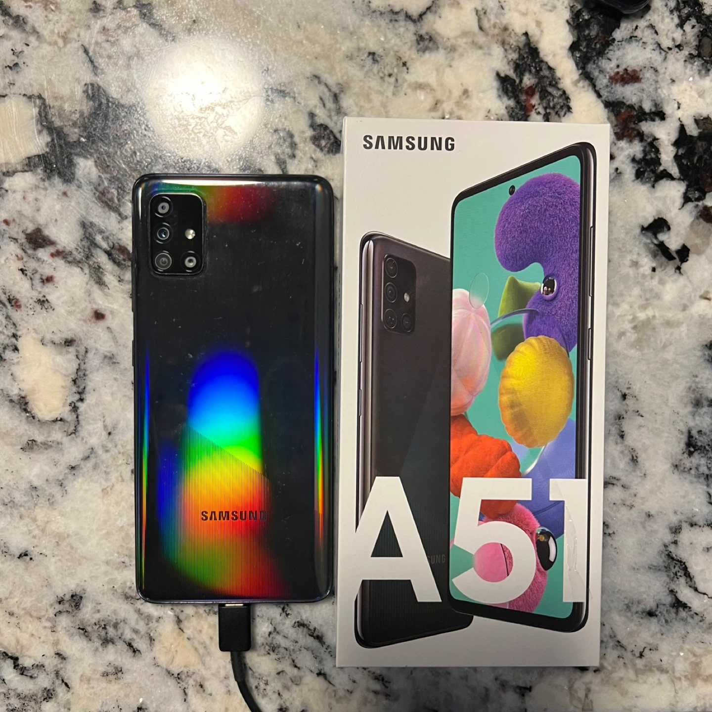 Samsung Galaxy A51 - photo 2