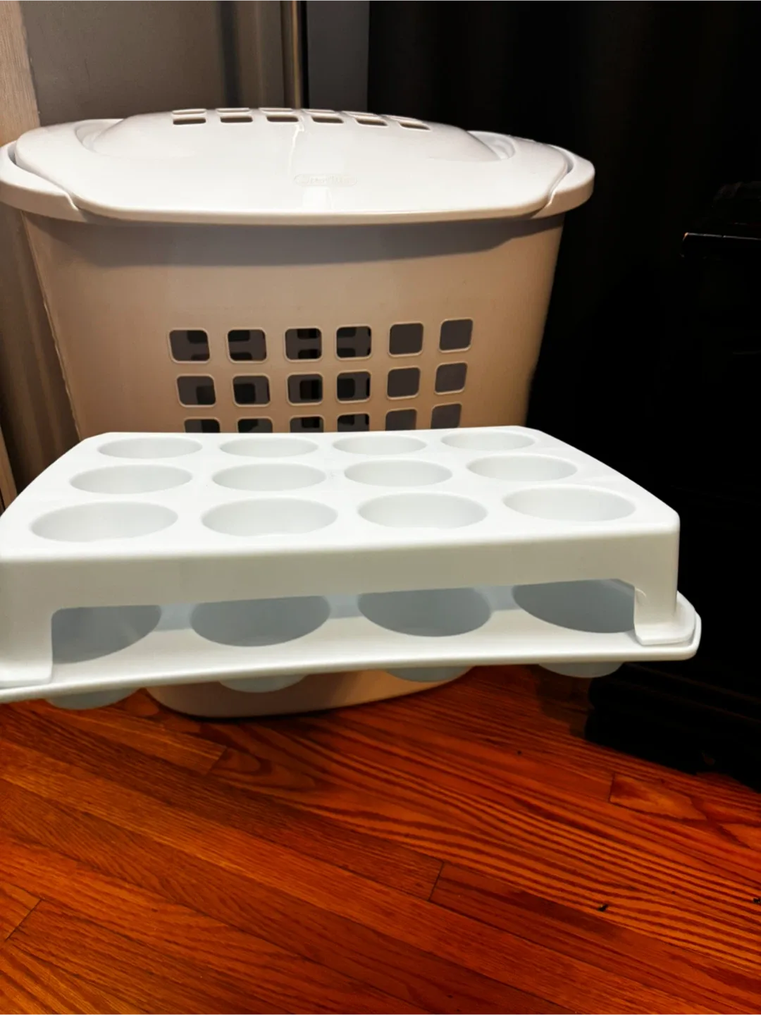 Cupcake Carrier with Lid image indicator(3)