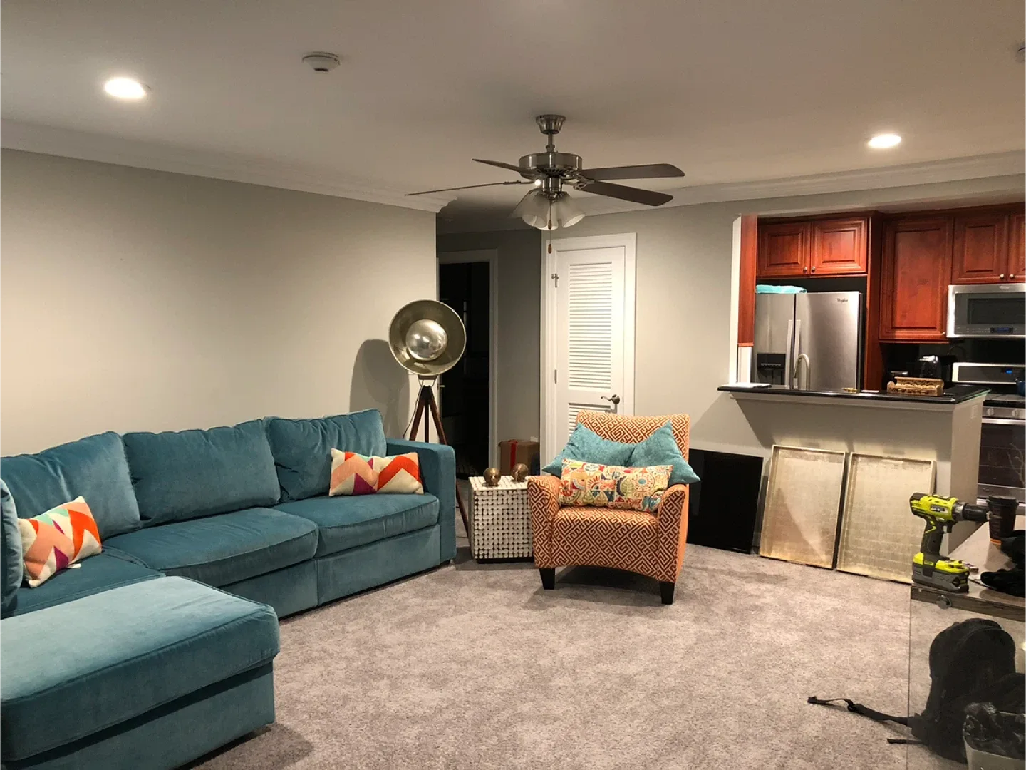 Love Sac 4 piece sectional image indicator(2)