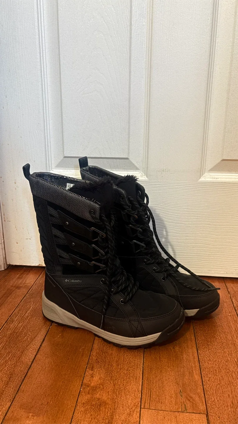 Columbia Black Winter Boots - Women's Size 6.5
