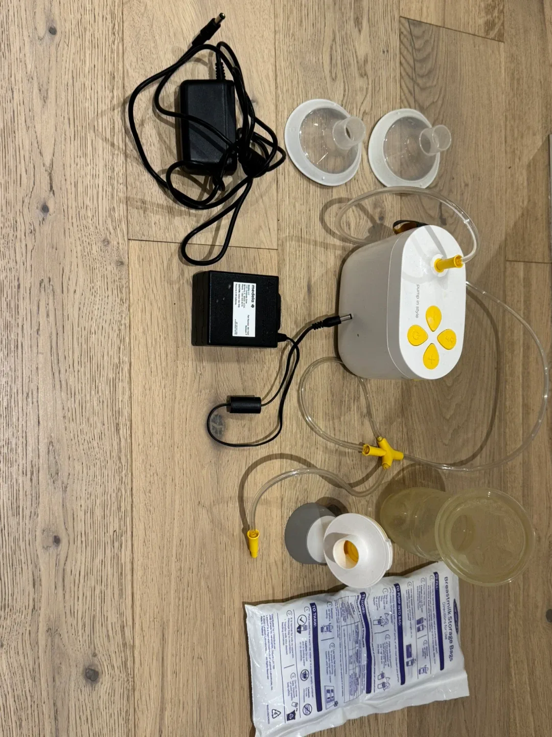 Medela Pump In Style Breast Pump image indicator(2)