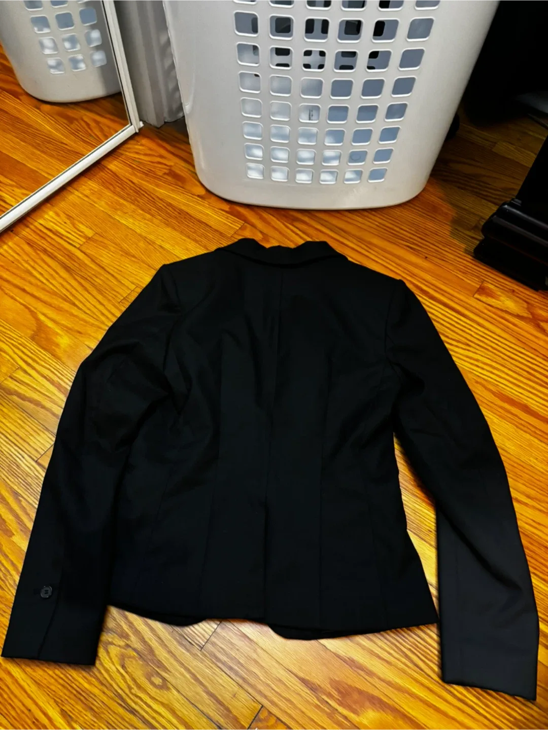 H&M Black Blazer - Size XS image indicator(2)