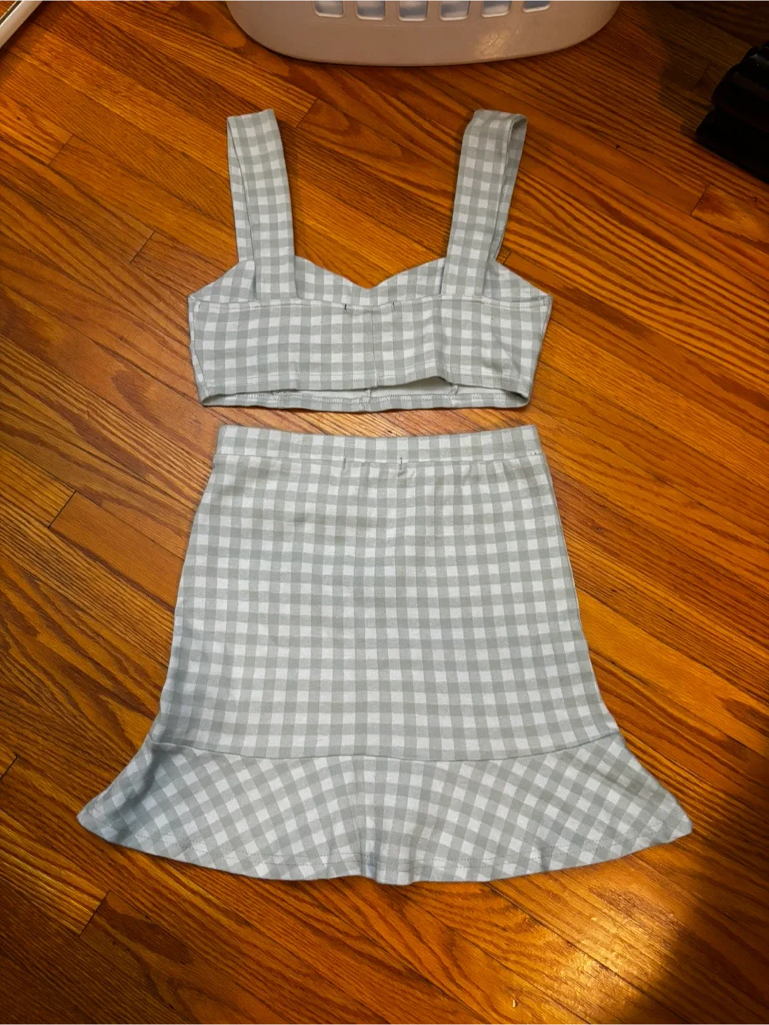 Forever 21 Skirt Set - Size S image indicator(2)