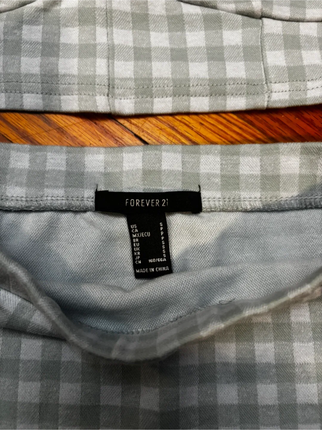 Forever 21 Skirt Set - Size S image indicator(3)