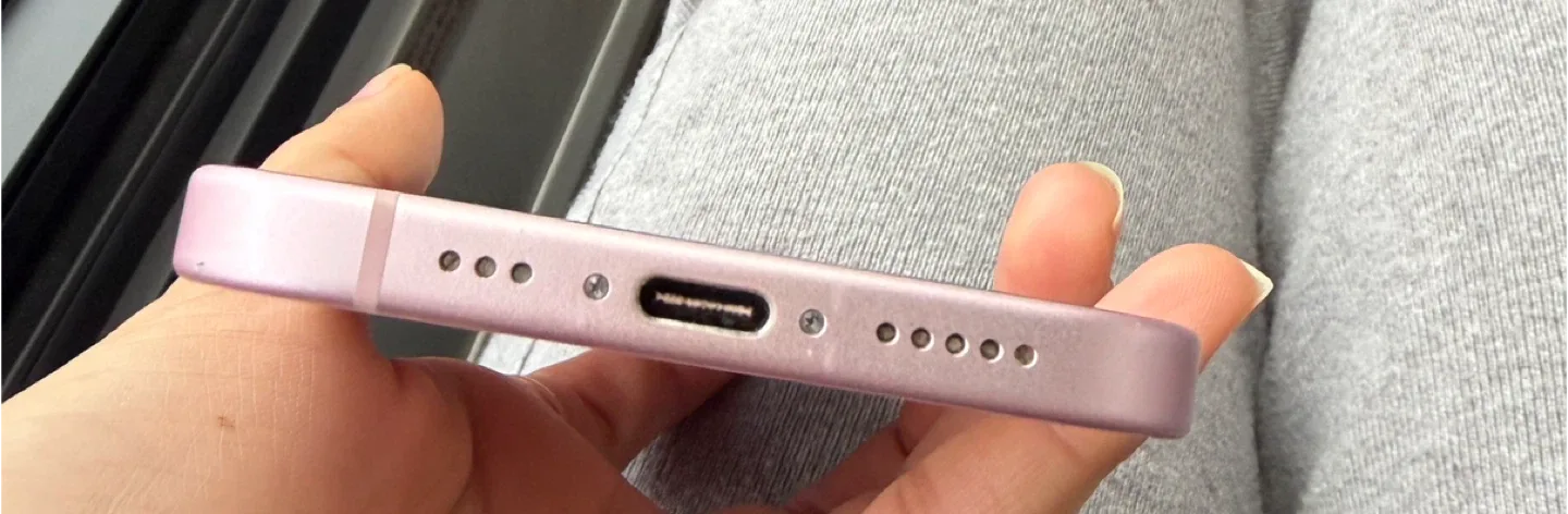 Apple iPhone 15 Pink new like condition. image indicator(4)