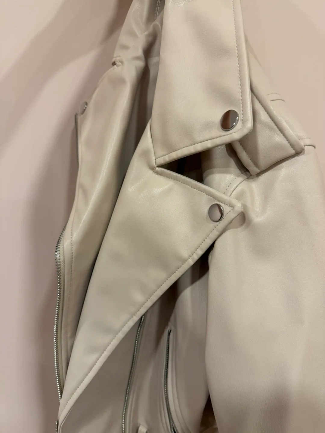 Zara Faux Leather Biker Jacket - Cream, Size M image indicator(5)