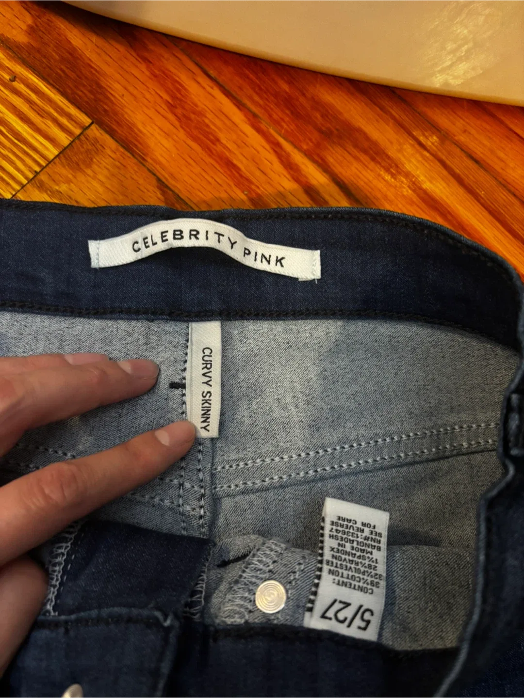 Celebrity Pink Curvy Skinny Jeans - Size 5/27 image indicator(3)