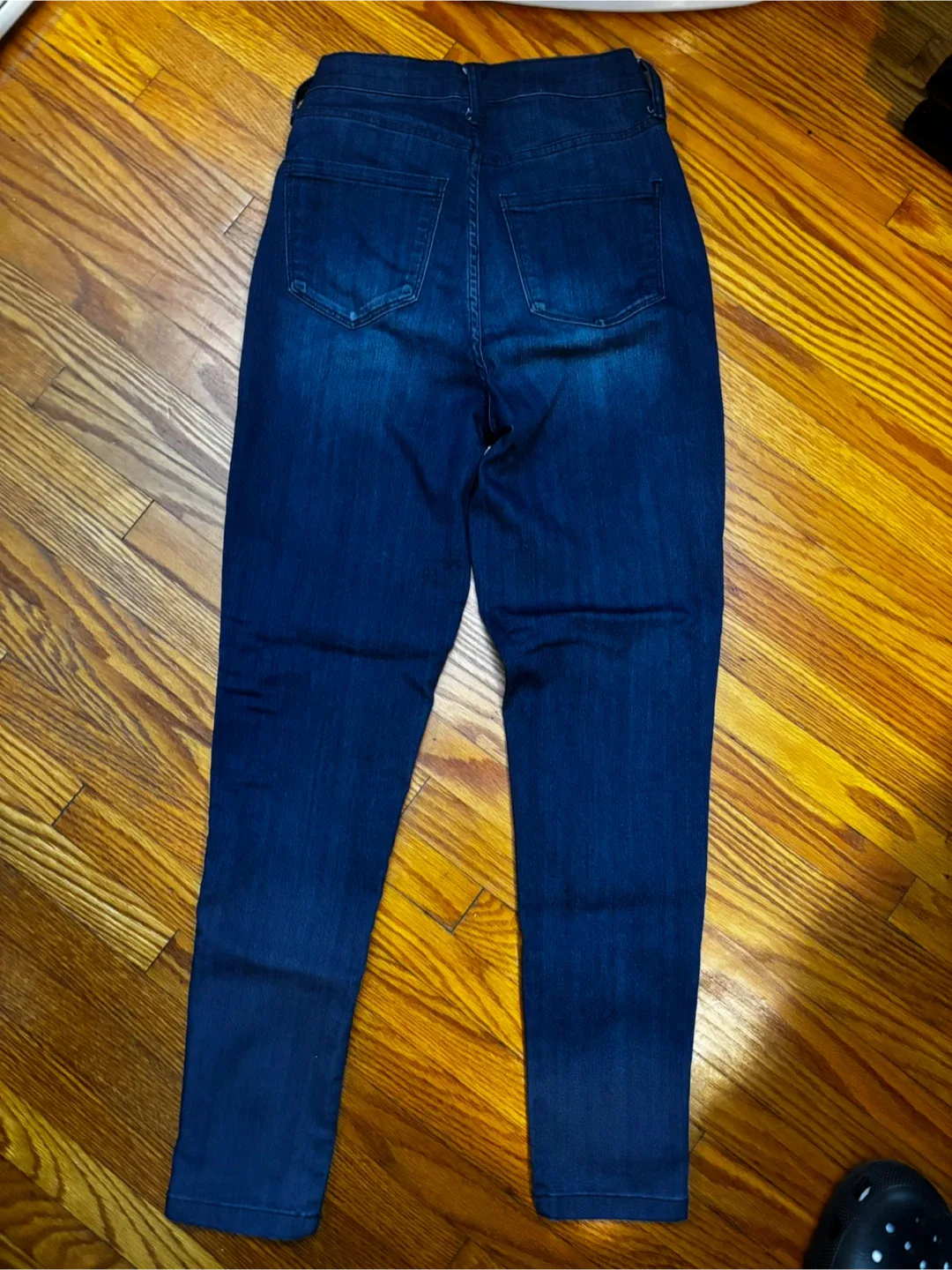 Celebrity Pink Curvy Skinny Jeans - Size 5/27 image indicator(2)