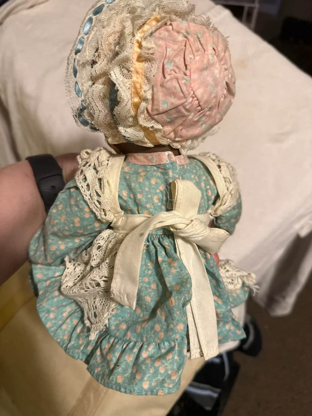 Collectible ceramic Baby Doll image indicator(3)