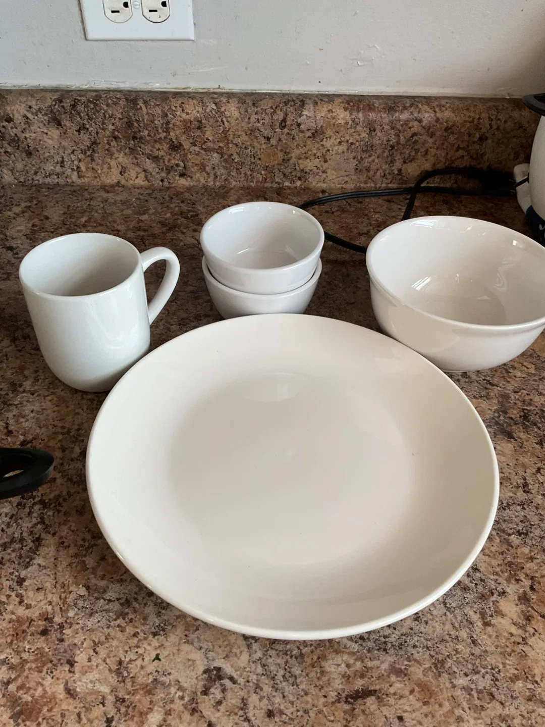 White Ceramic Dinnerware Set