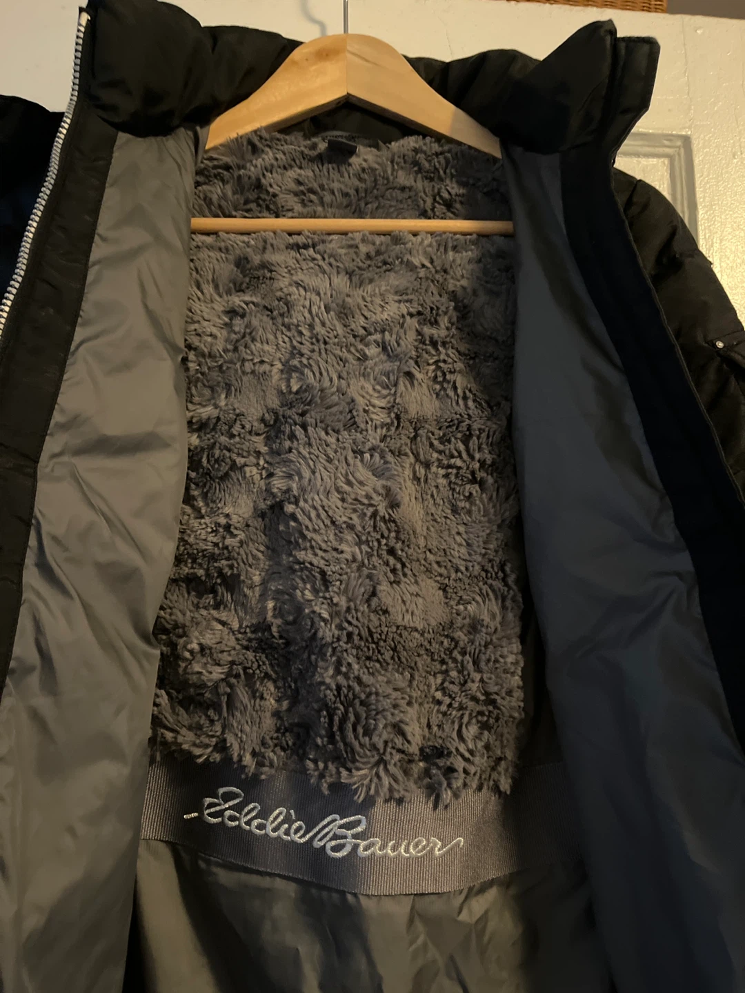 Eddie Bauer Women's Black PXS Parka - photo 2