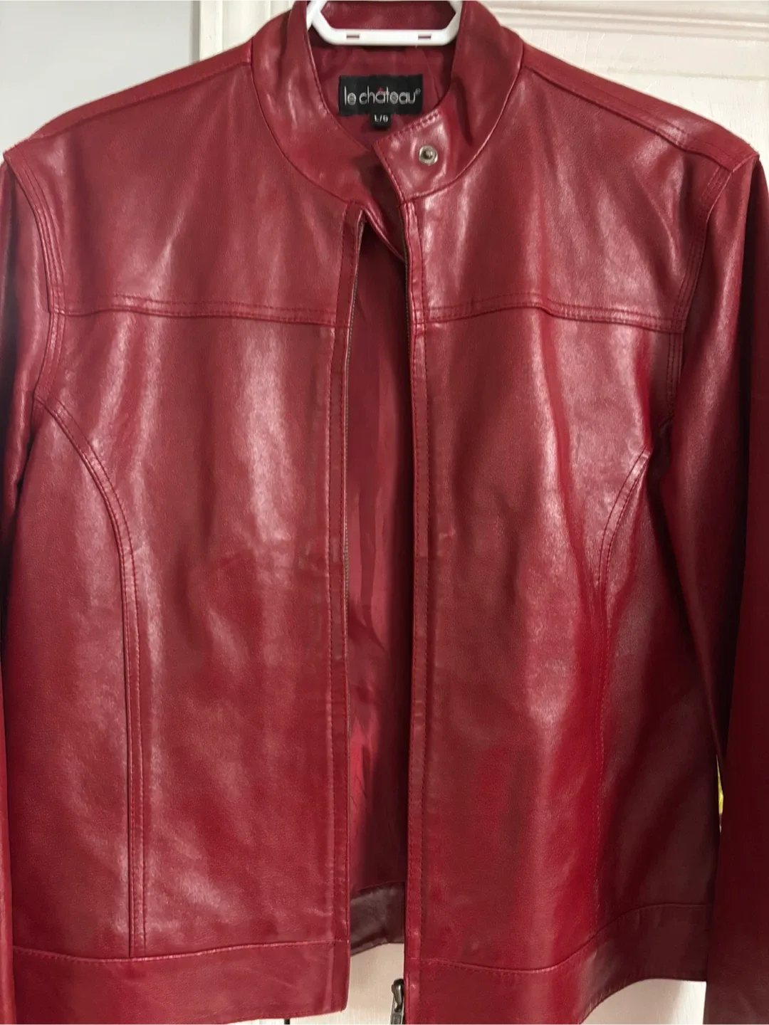 Le Chateau Red Leather Jacket - Size L/G image indicator(3)