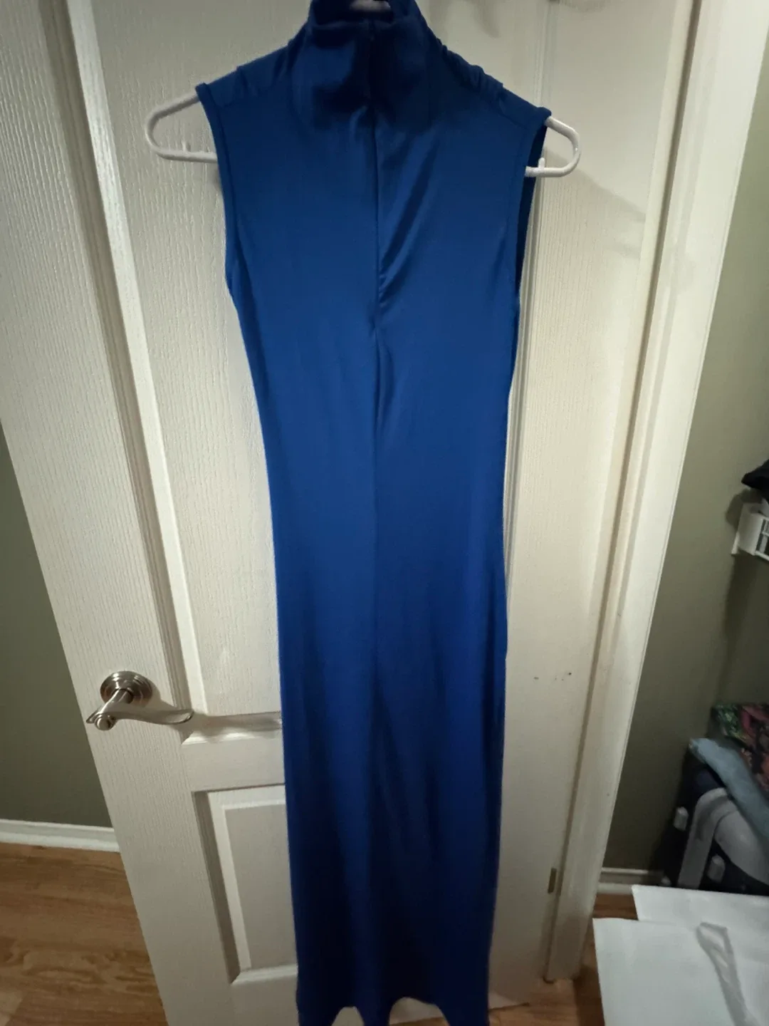 Blue Sleeveless Maxi Dress image indicator(4)