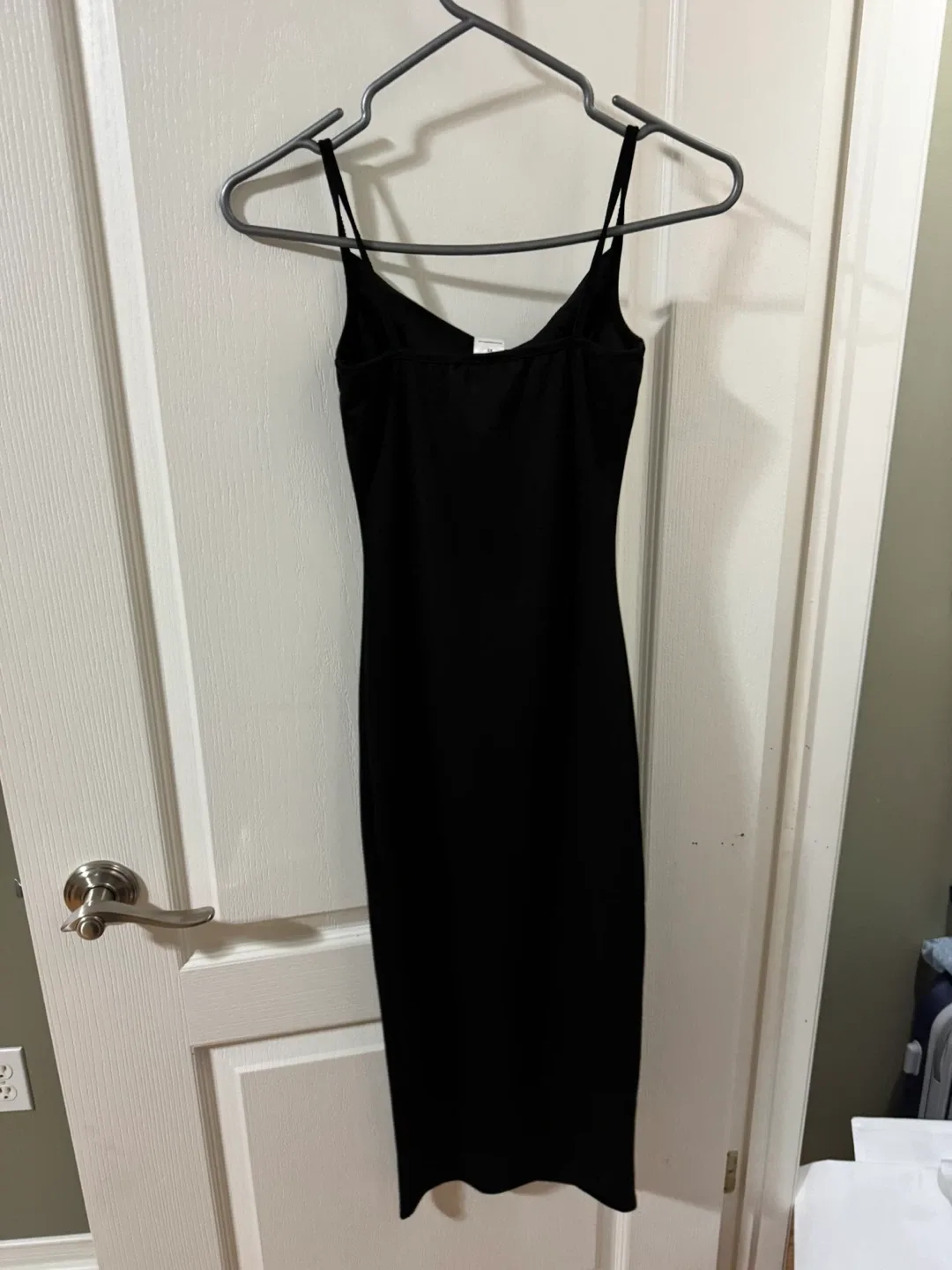 Black Spaghetti Strap Bodycon Dress image indicator(2)