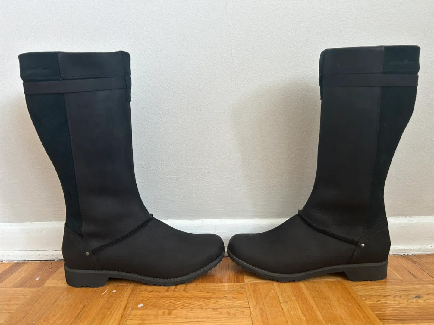 Eddie Bauer Women's Boots - Size 8.5 image indicator(3)