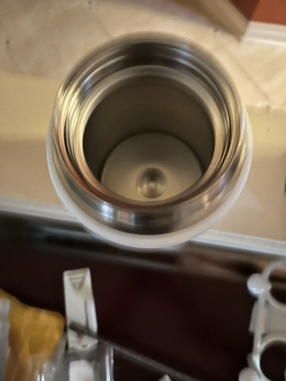 High Sierra White Water Bottle image indicator(3)