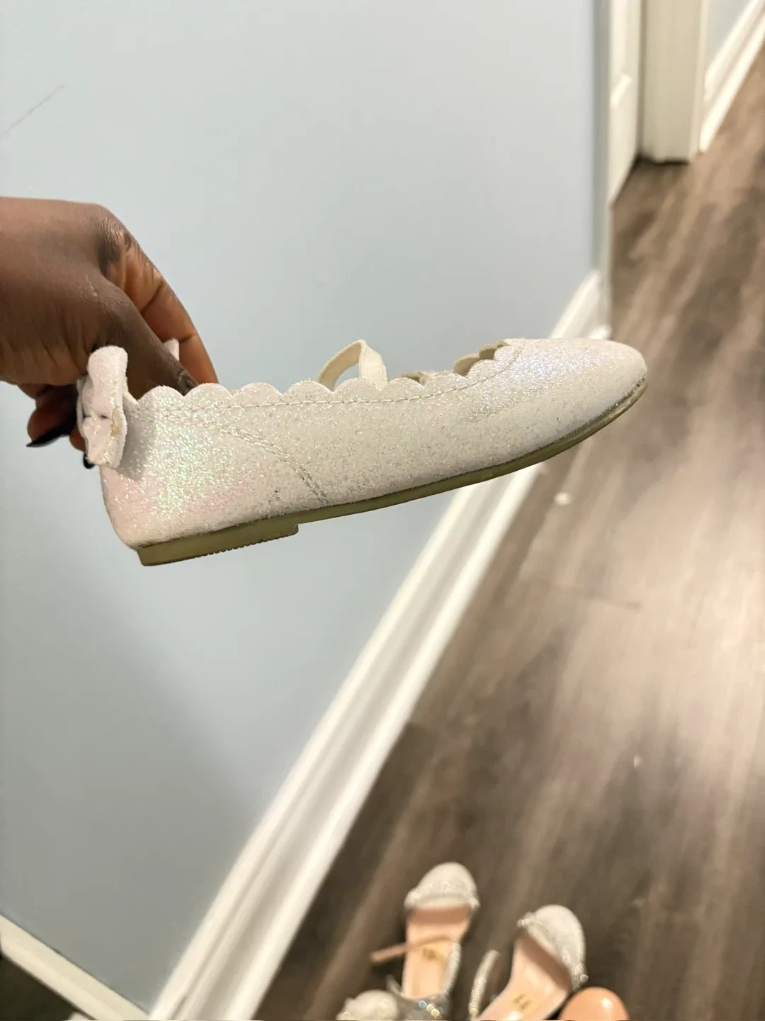 Girls’ Shoes - Size 11 image indicator(7)