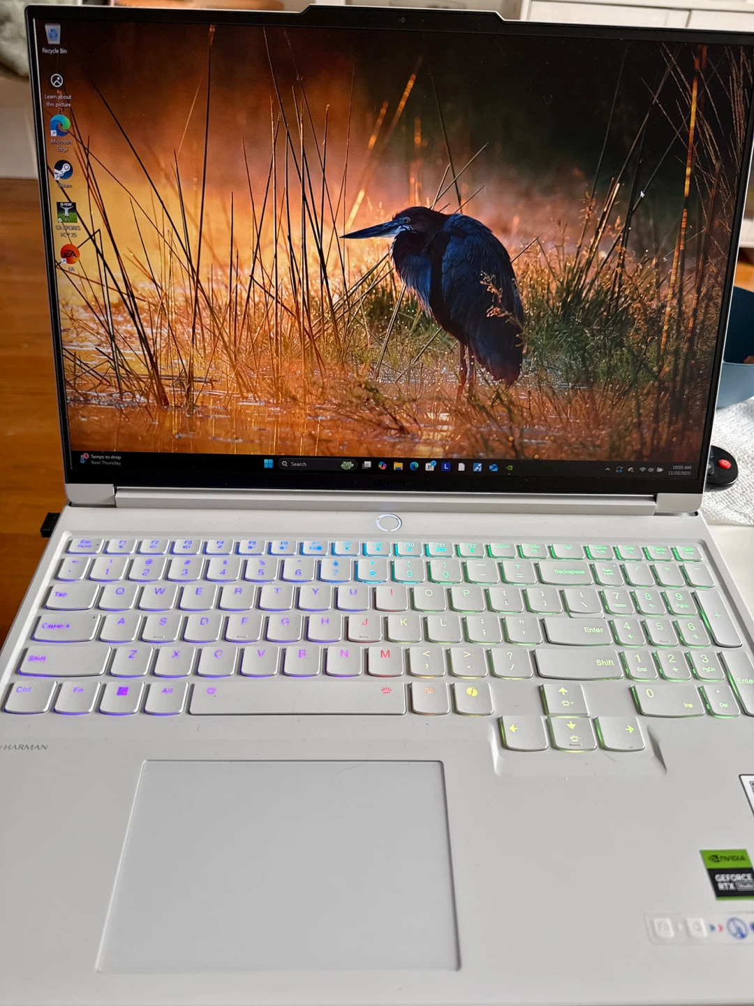 Lenovo Legion 7 - photo 3