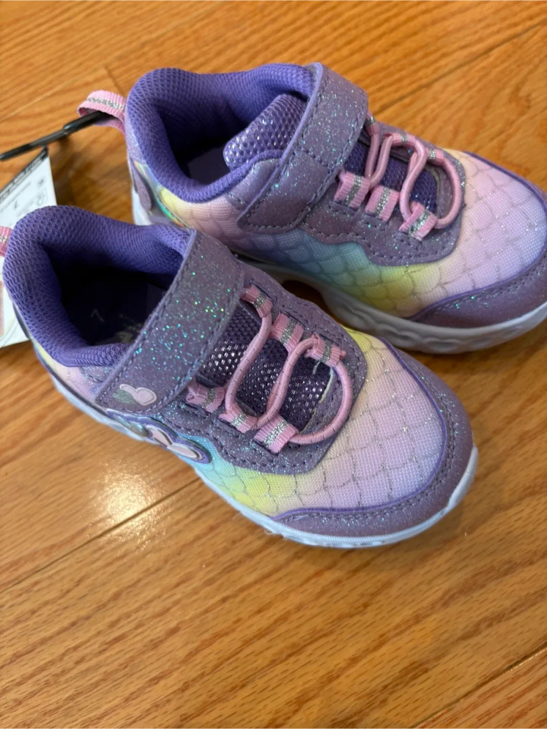 New Athletic Works Purple Mermaid Light-Up Shoes - Size 7 image indicator(6)