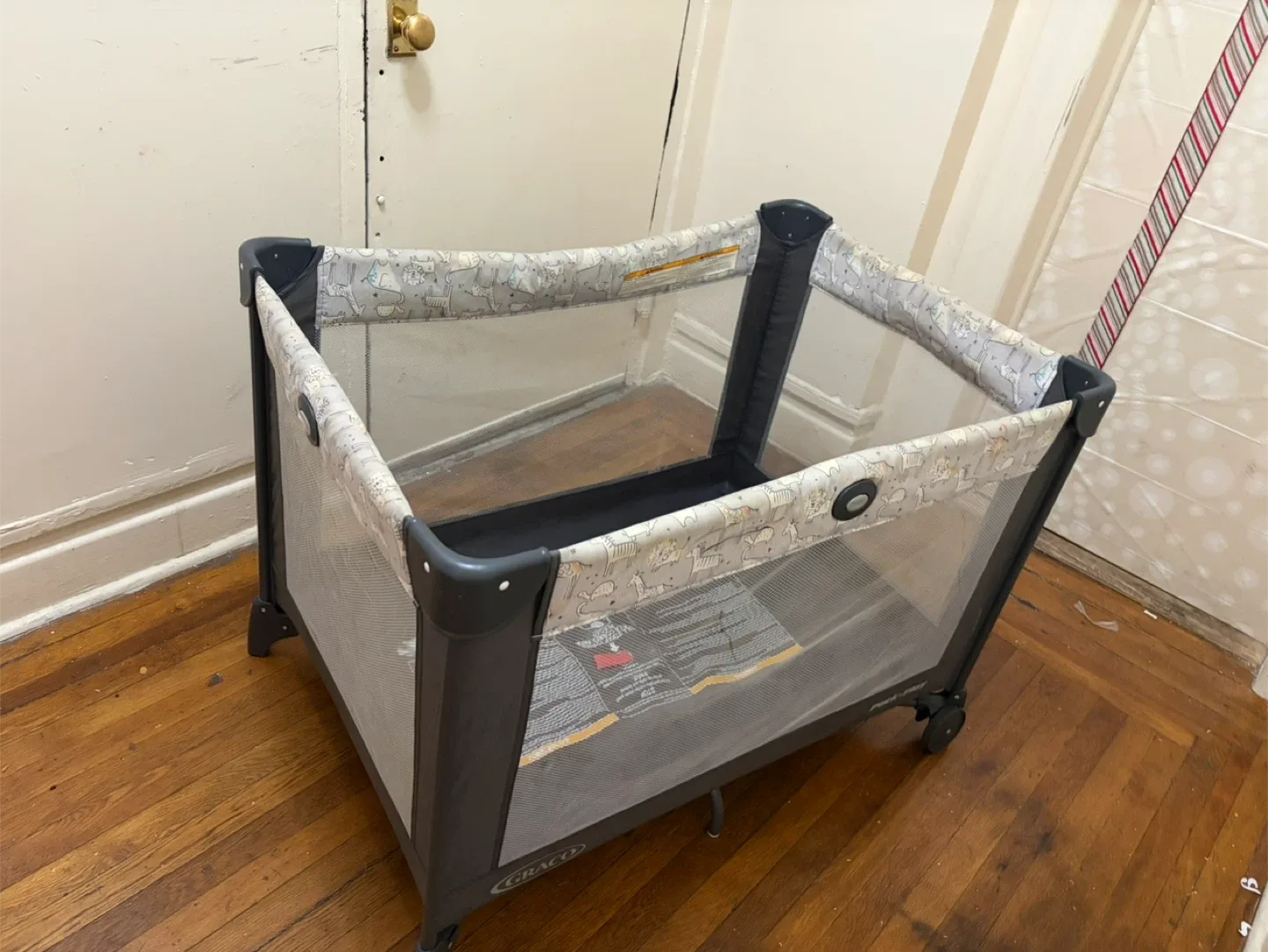 Graco Pack 'n Play Playard