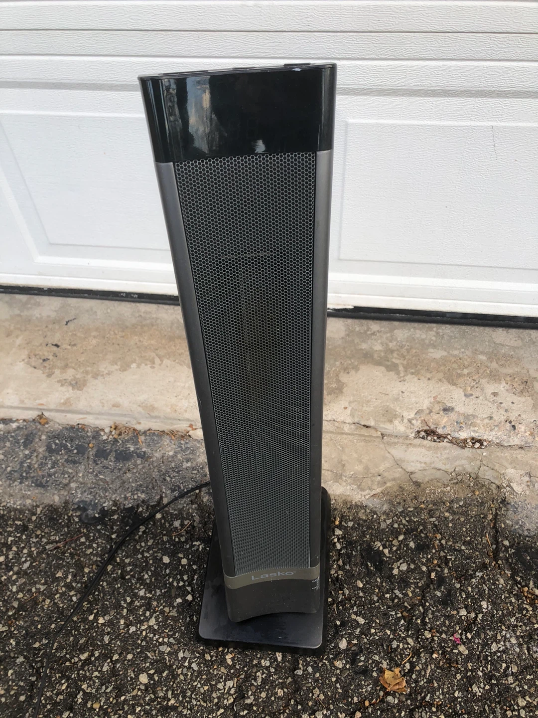 Lasko CT30710C Movable Air Heater - photo 2