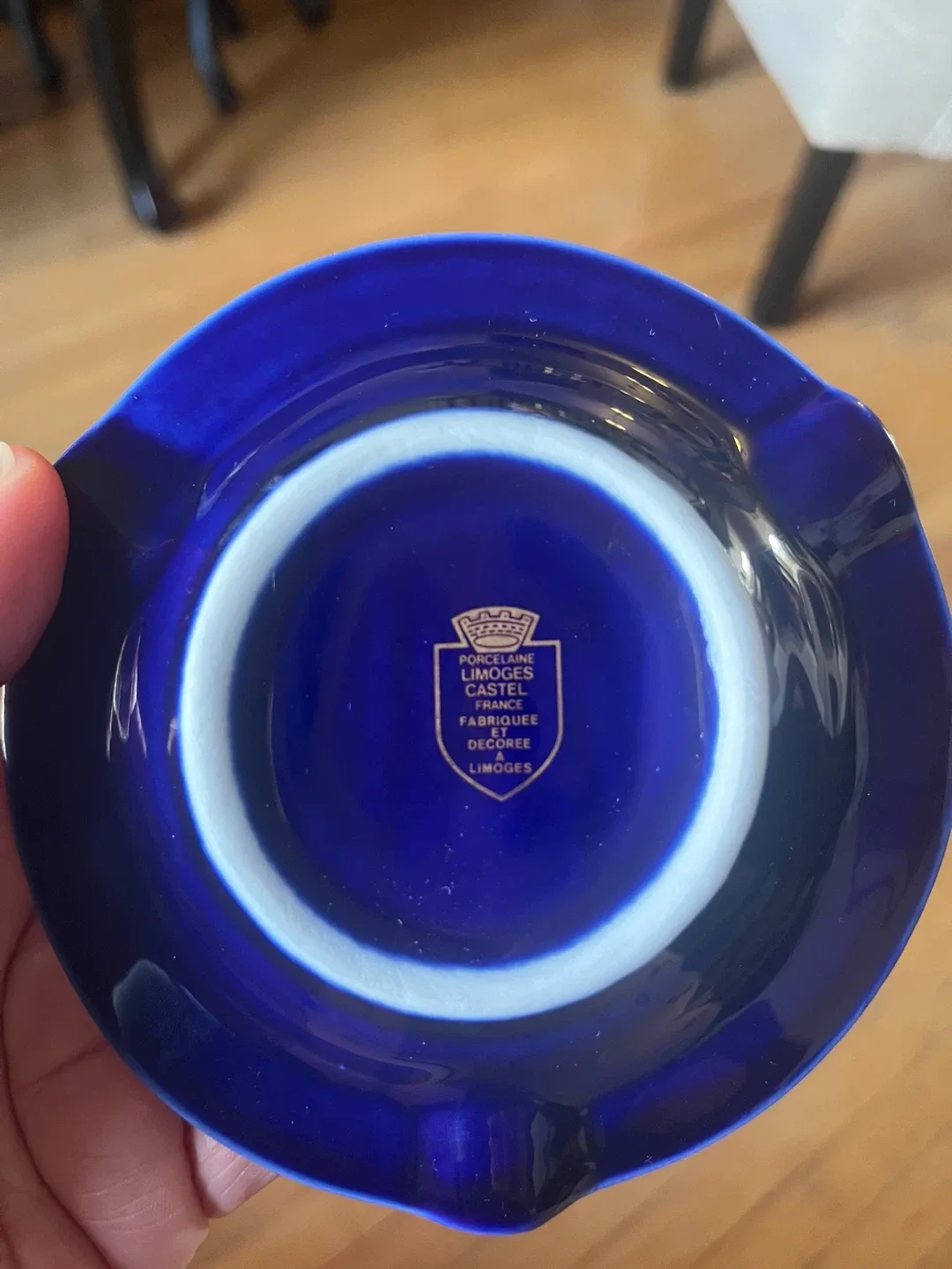 Beautiful Limoges Castel France Ashtray image indicator(2)