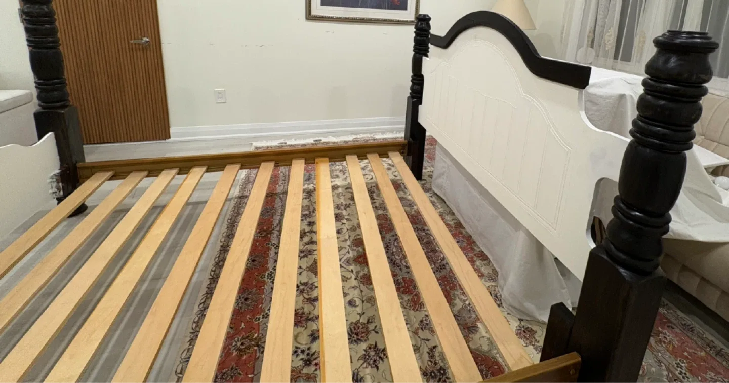 Bed Frame – Queen Bed (wood) image indicator(5)