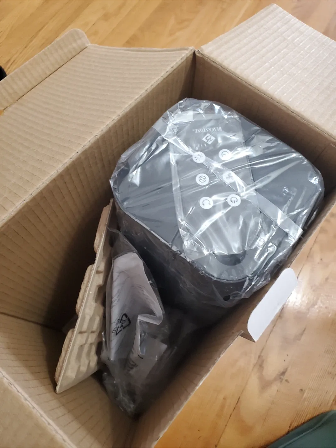 New Cascade Pro Personal Fan (one item) image indicator(2)