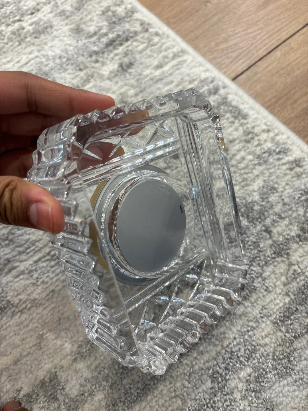 Royal Doulton Finest Crystal Pavilion Clock image indicator(4)