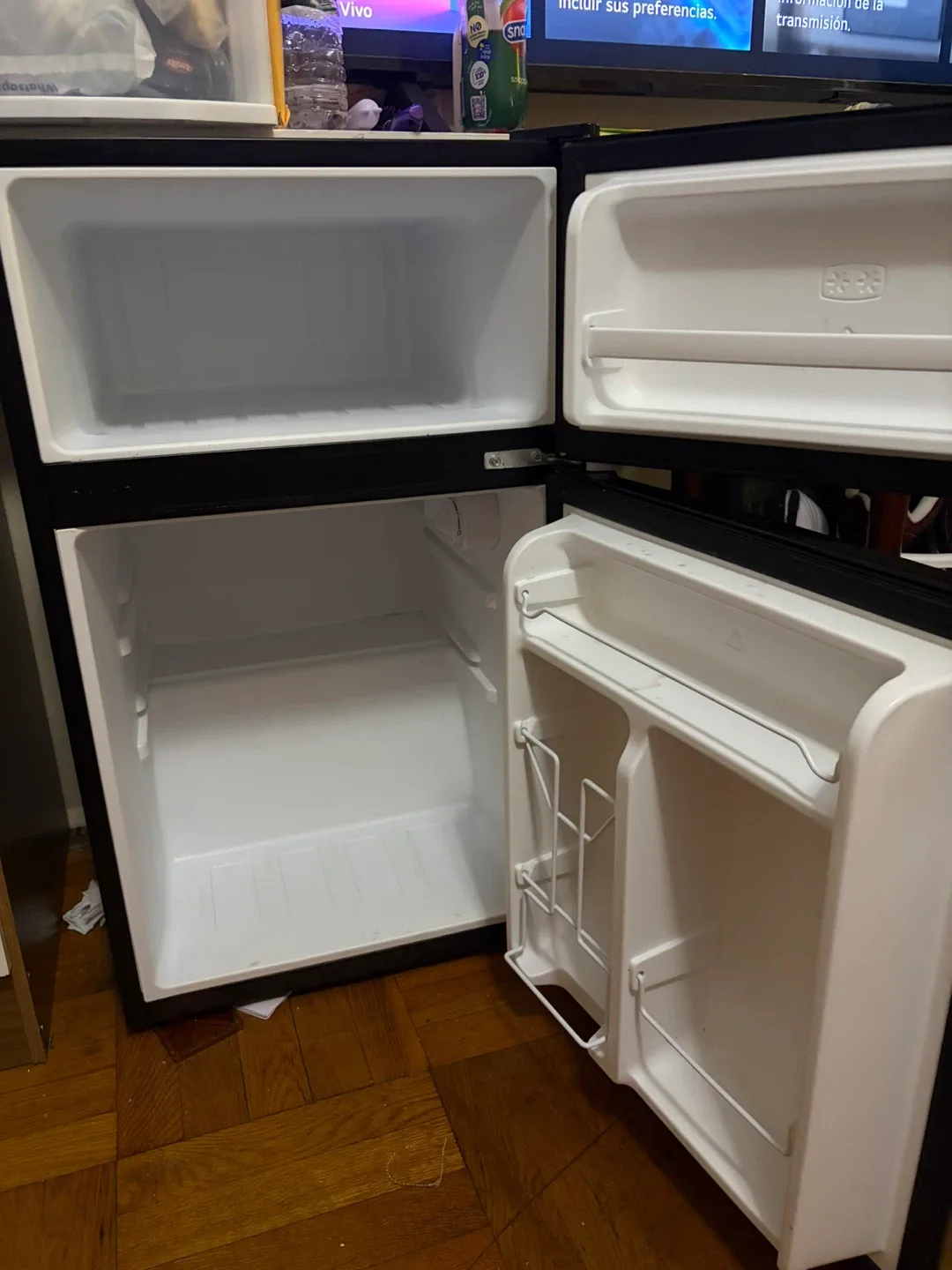 Whirlpool Compact Refrigerator