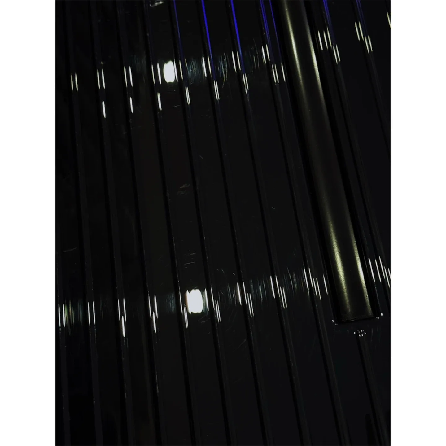 RIMOWA ESSENTIAL LITE CHECK -IN LARGE WHEELED SUITCASE IN BLACK image indicator(7)