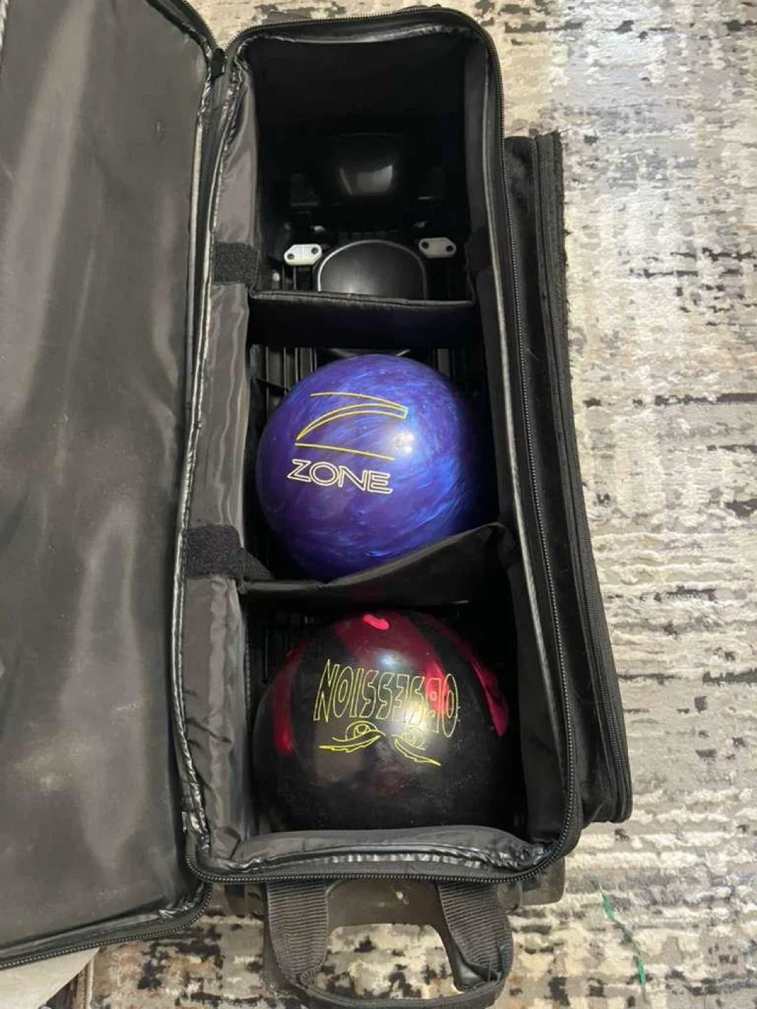 Brunswick Bowling Bag with Wheels