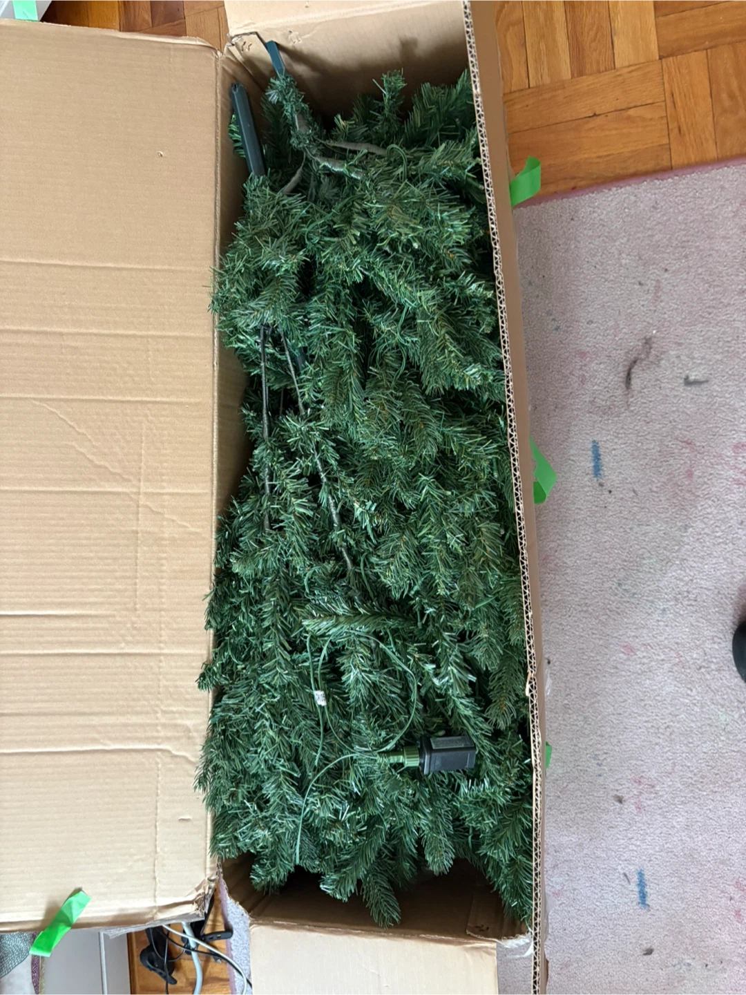 NOMA Pre-Lit Brunswick Tree, 7 ft - photo 2