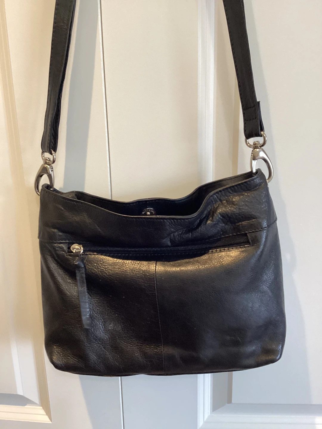BLACK LEATHER SHOULDER/CROSSBODY BAG - photo 2
