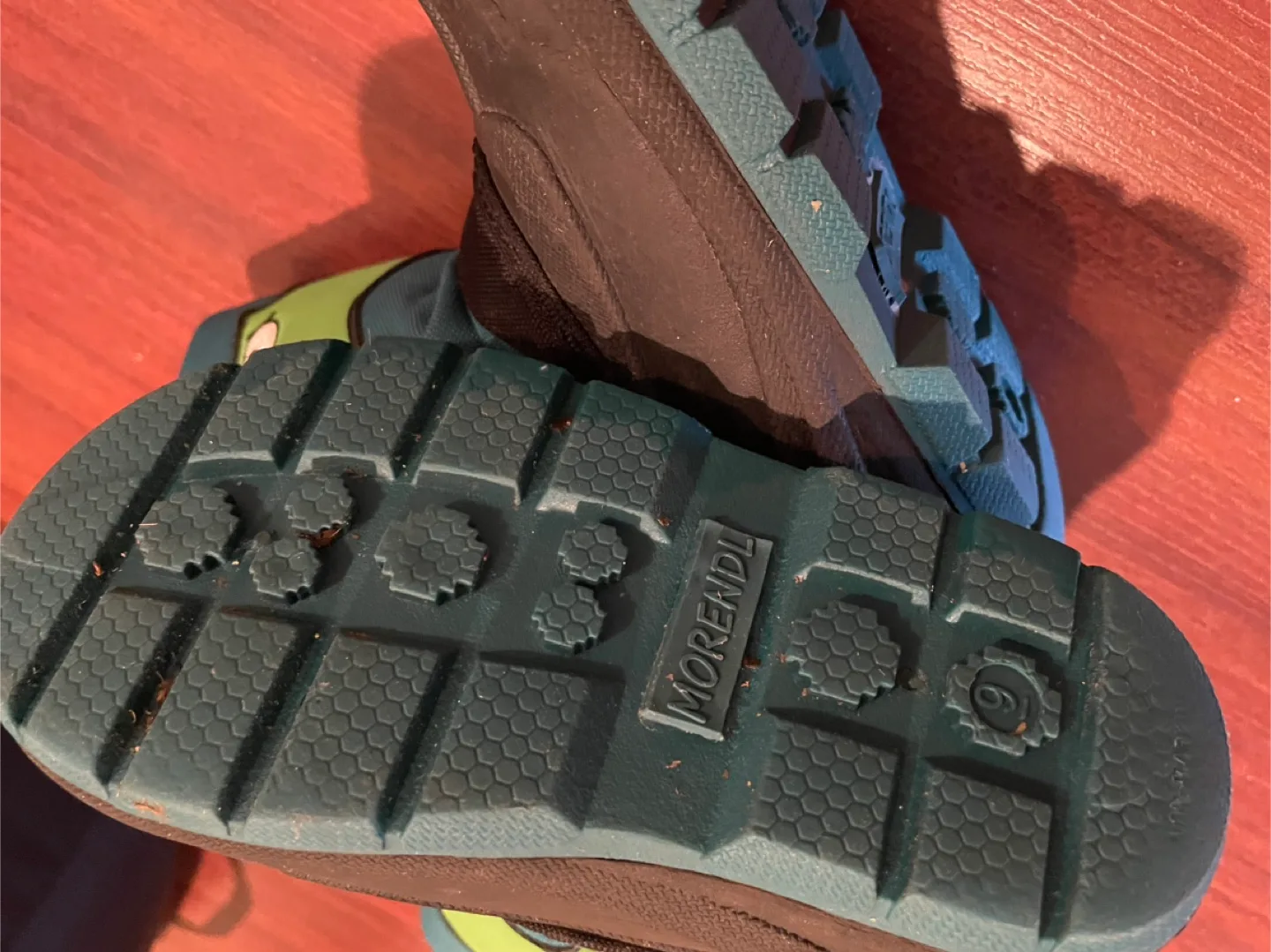 Kids Dinosaur Winter Boots - Size 9 image indicator(4)