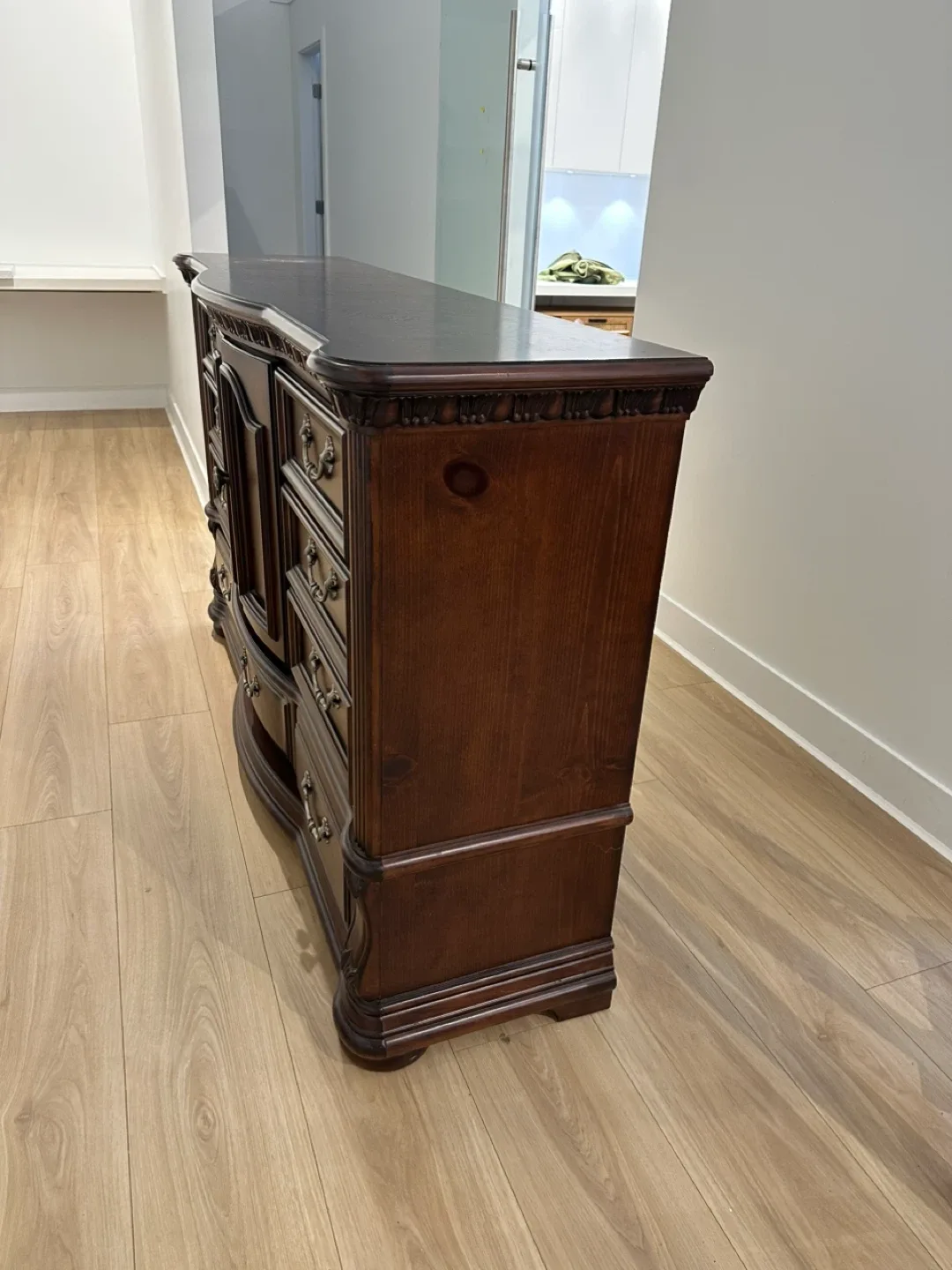 Ornate Wood Dresser with Mirror image indicator(5)