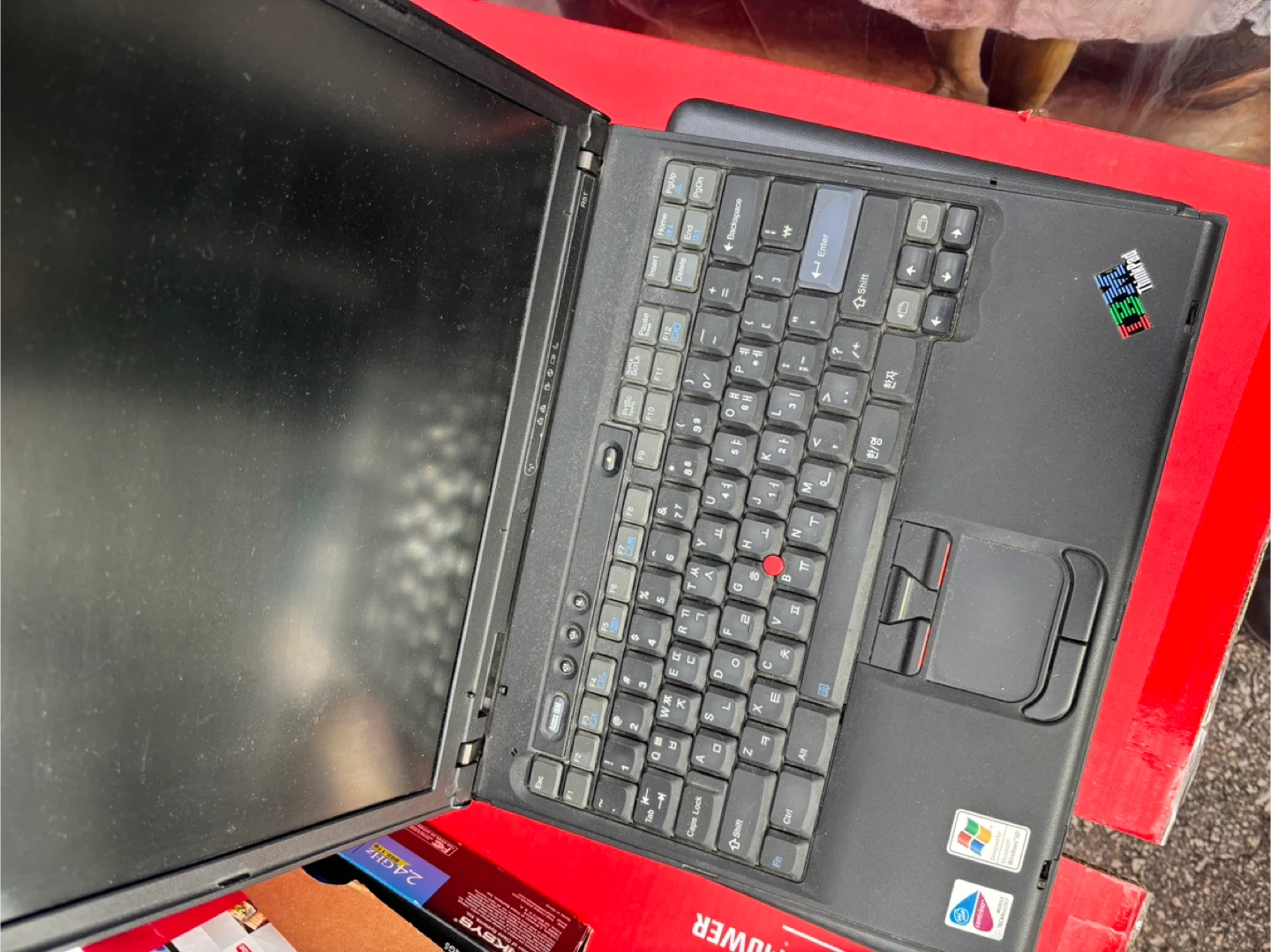 IBM ThinkPad Laptop - Retro Computing